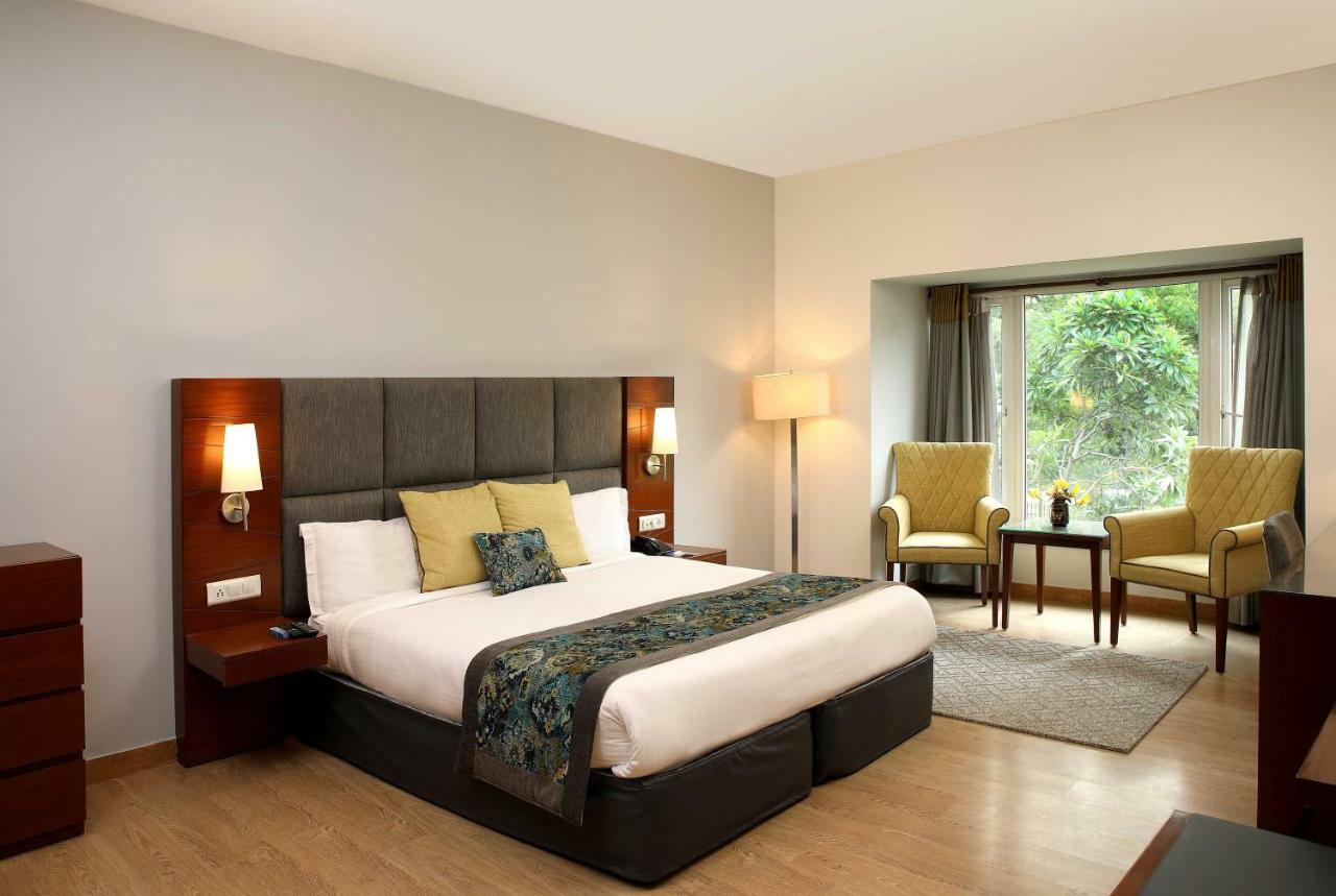 Hotel Ahuja Residency Sunder Nagar Neu-Delhi Exterior foto
